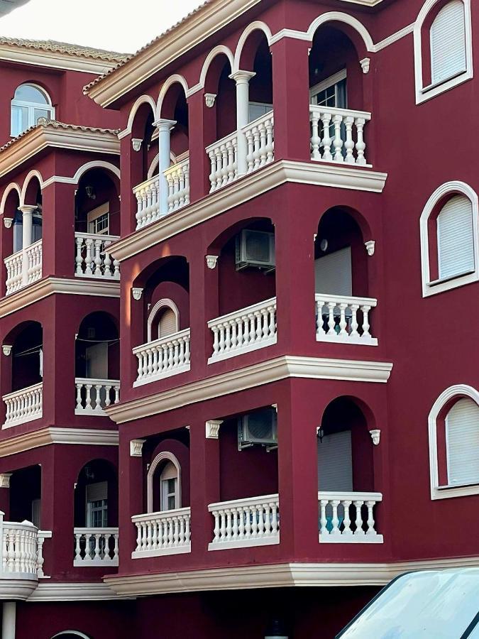 El Apartamento De Amy Con Vistas Al Mar Мазагон Экстерьер фото